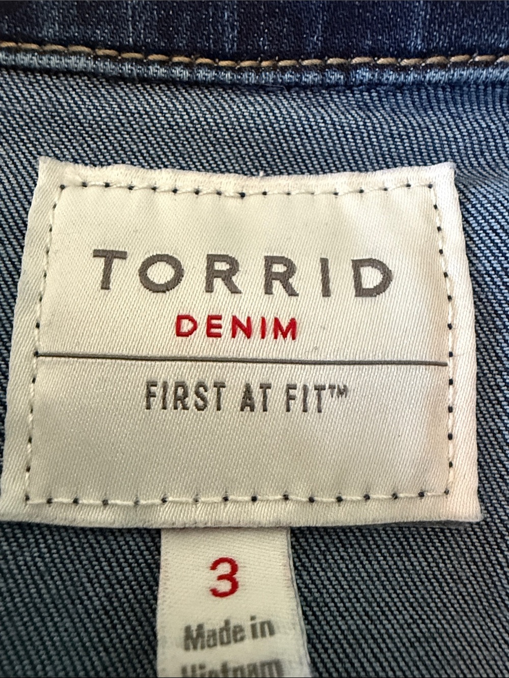 torrid Women's Dark Blue Denim Jacket - Picture 2 of 4